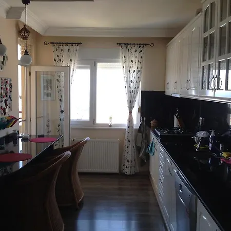 Holiday Village * Махмутлар