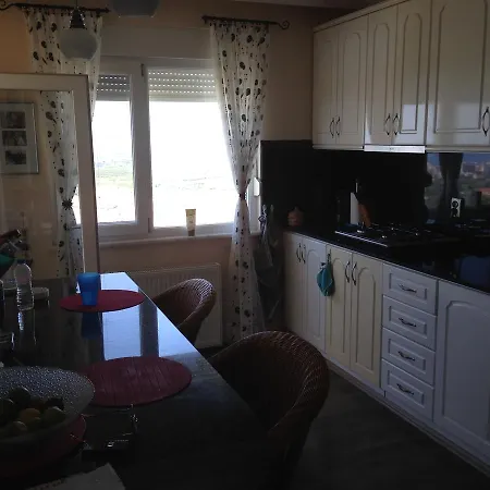 Holiday Village Apartamento Mahmutlar
